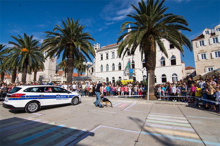 Slika /PU_SD/Slike/Dan policije Trogir 2019 (2).jpg